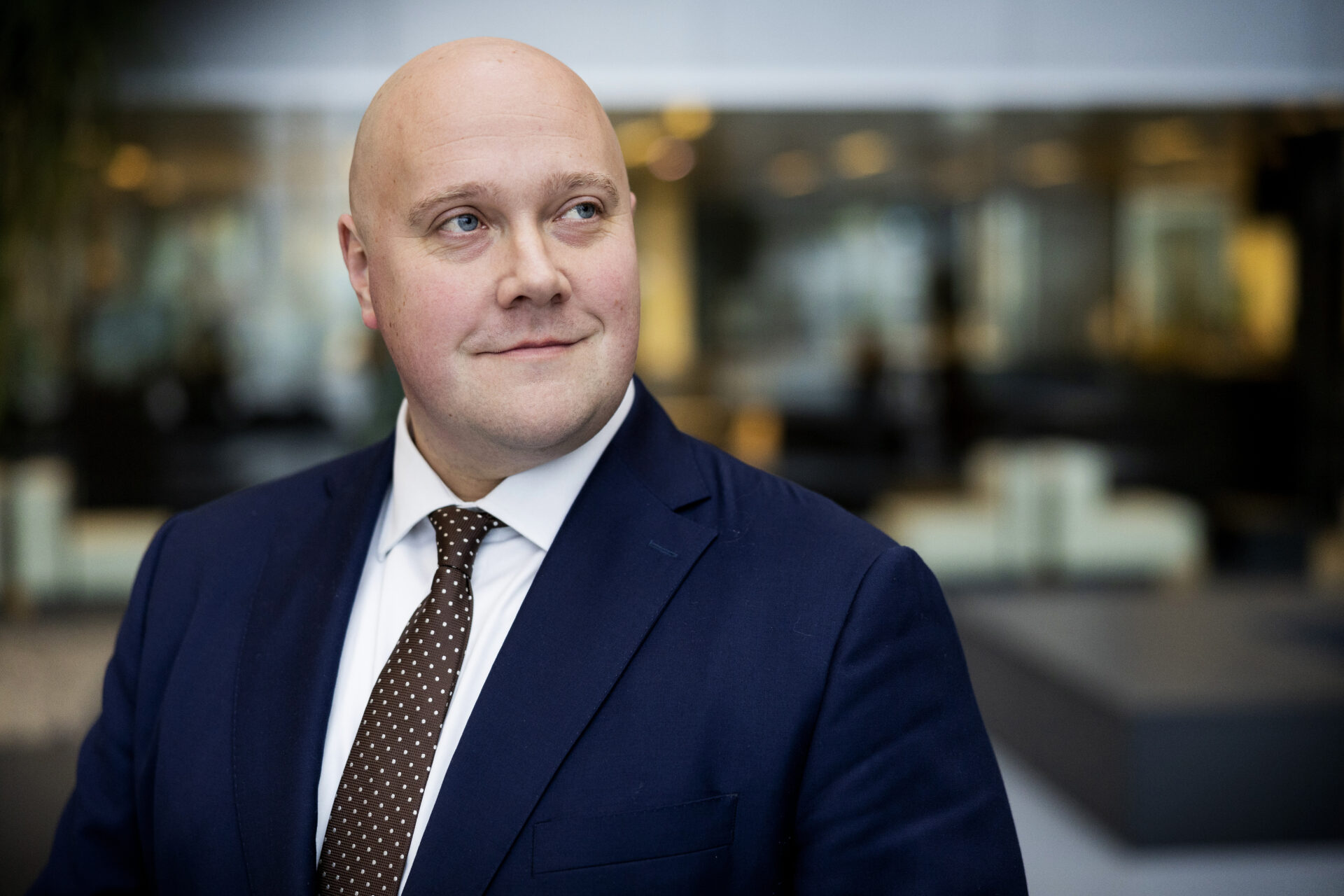 Portret Thierry van Aarsen (Staatssecretaris Staatssecretaris Openbaar Vervoer en Milieu)