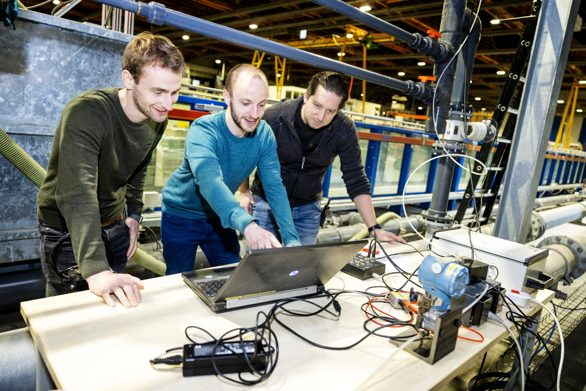 DELFT - Deltares Hydrohal onderzoeken. - FOTO GUUS SCHOONEWILLE